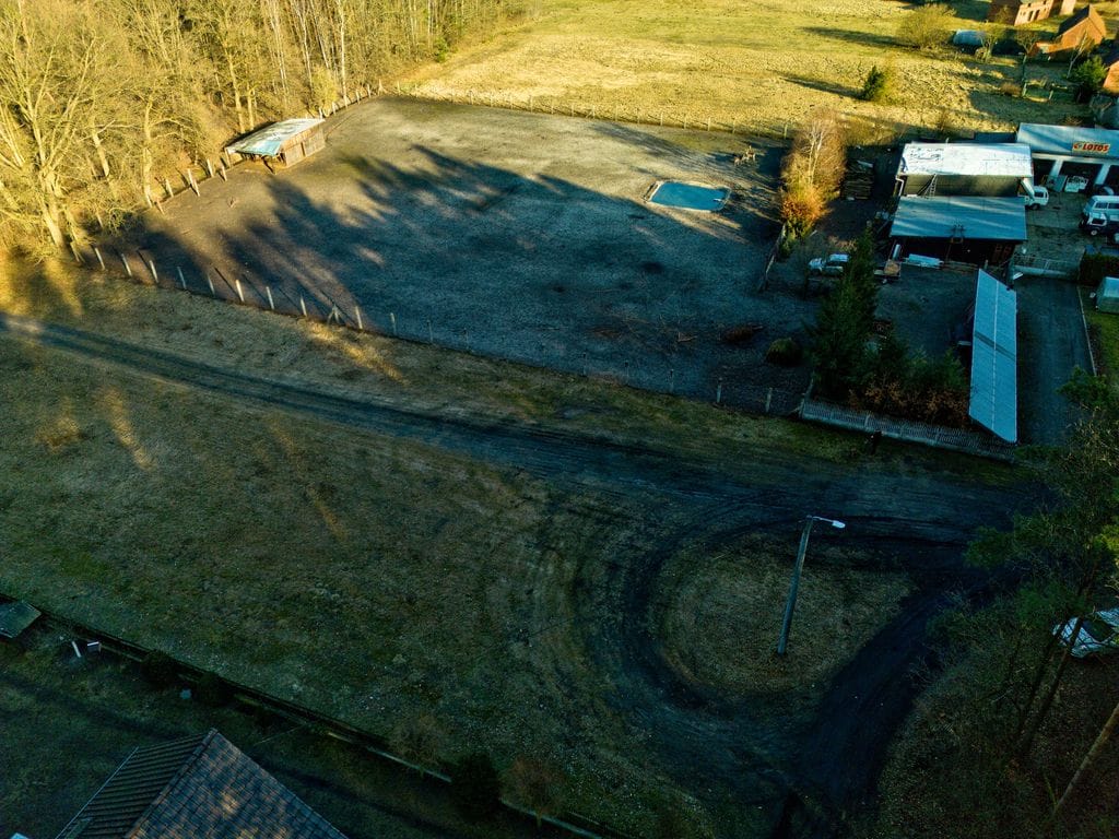 Działka  pokojowe na Sprzedaż