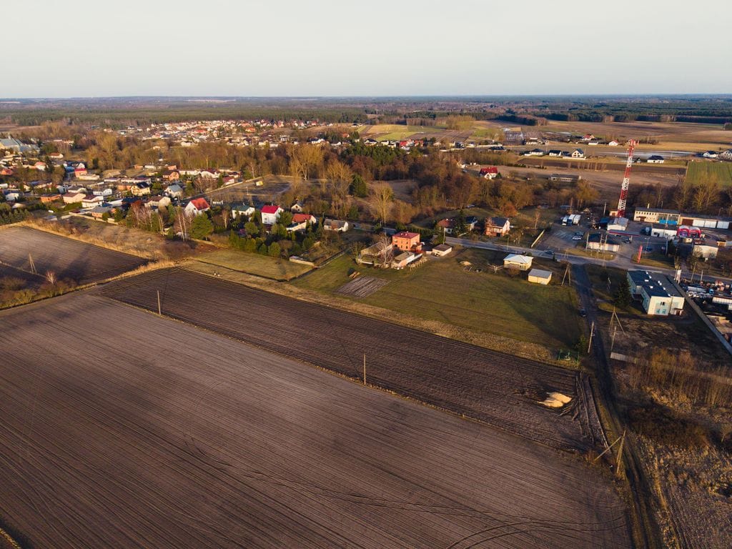 Działka  pokojowe na Sprzedaż