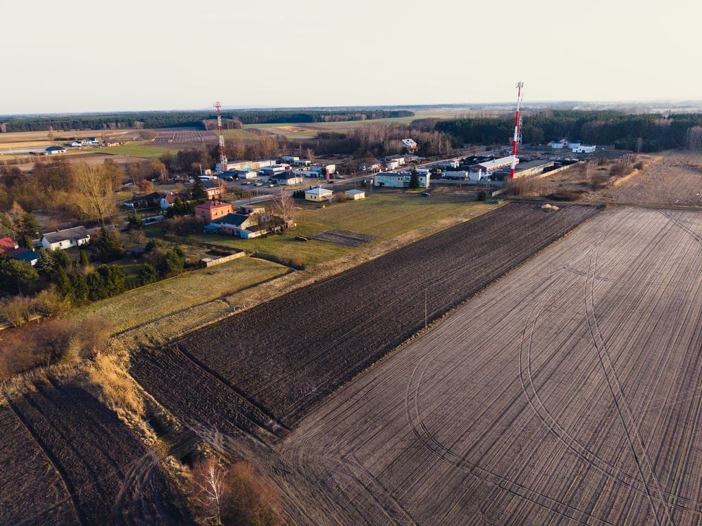 Działka  pokojowe na Sprzedaż