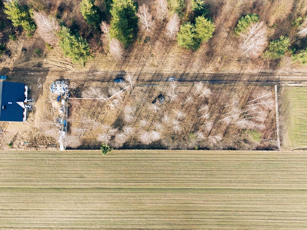 Działka  pokojowe na Sprzedaż