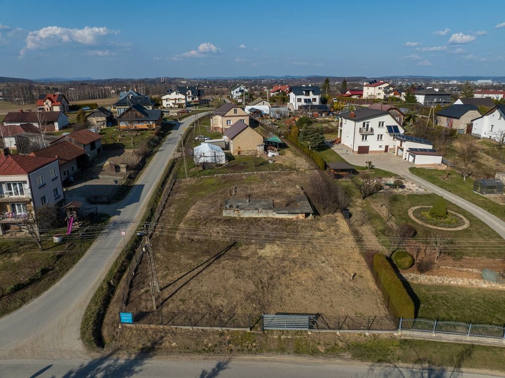 Działka  pokojowe na Sprzedaż