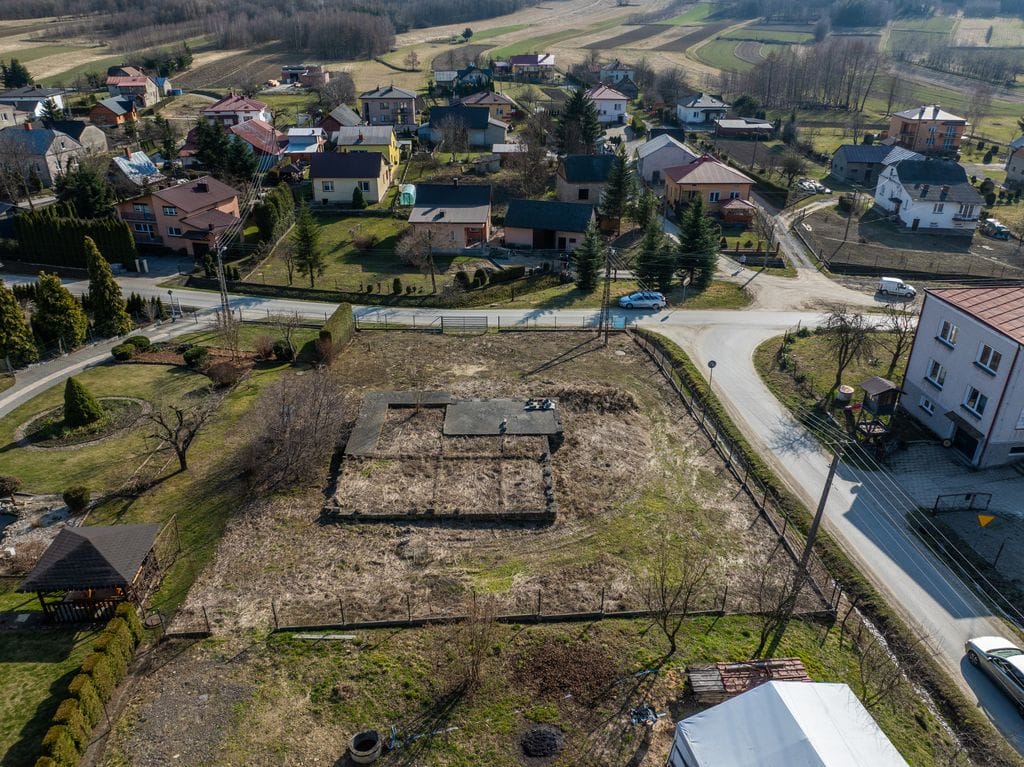 Działka  pokojowe na Sprzedaż