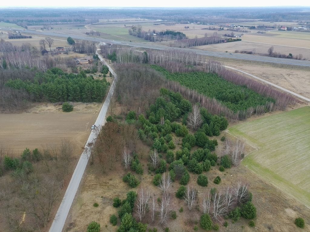 Działka  pokojowe na Sprzedaż