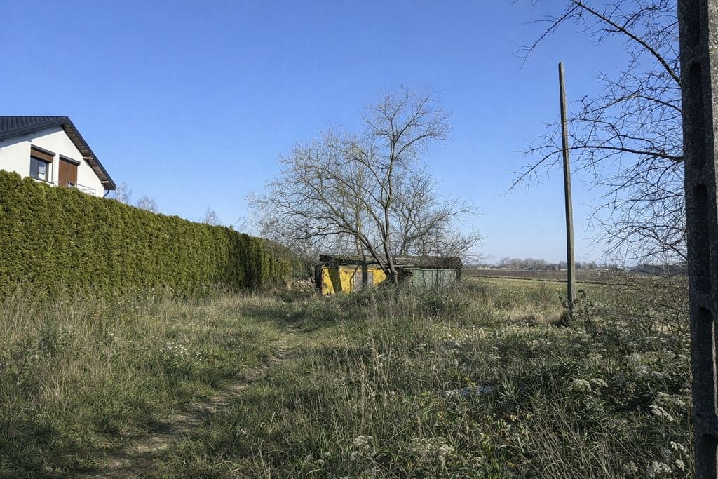 Działka  pokojowe na Sprzedaż