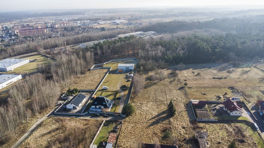 Działka  pokojowe na Sprzedaż