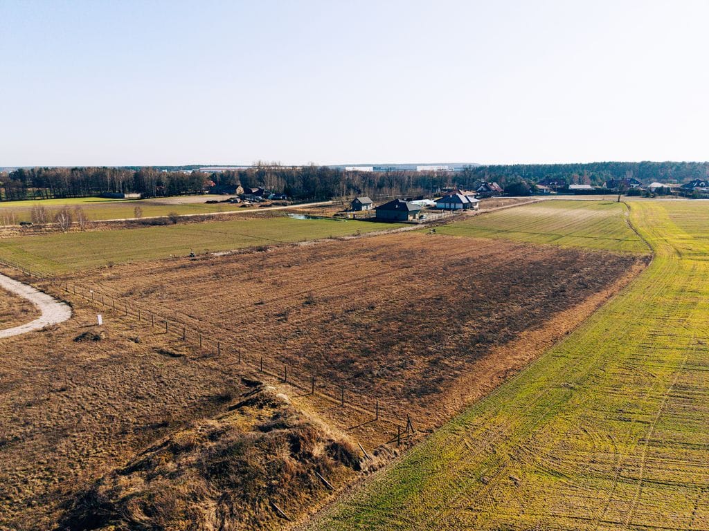 Działka  pokojowe na Sprzedaż