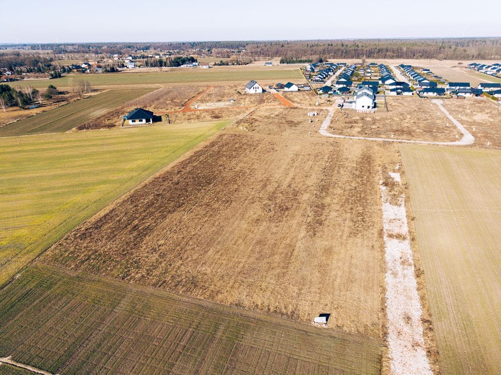 Działka  pokojowe na Sprzedaż
