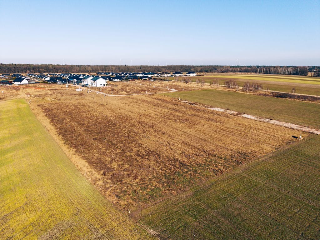 Działka  pokojowe na Sprzedaż