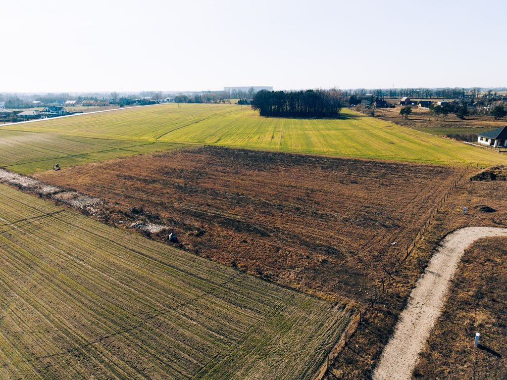 Działka  pokojowe na Sprzedaż