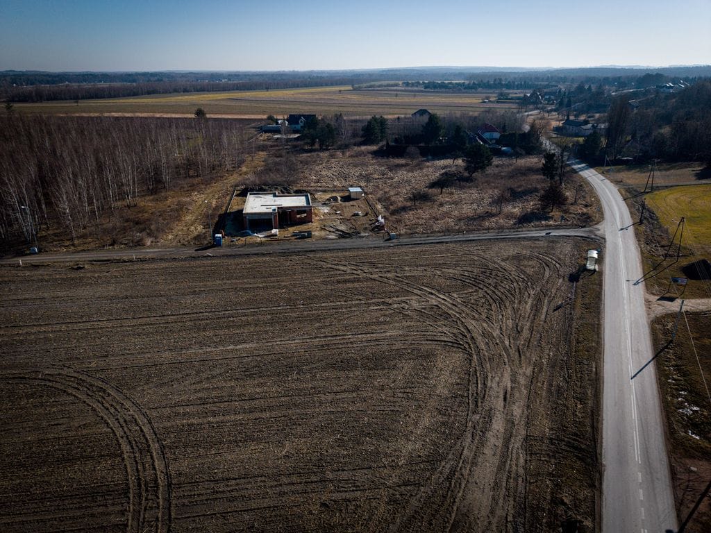Działka  pokojowe na Sprzedaż