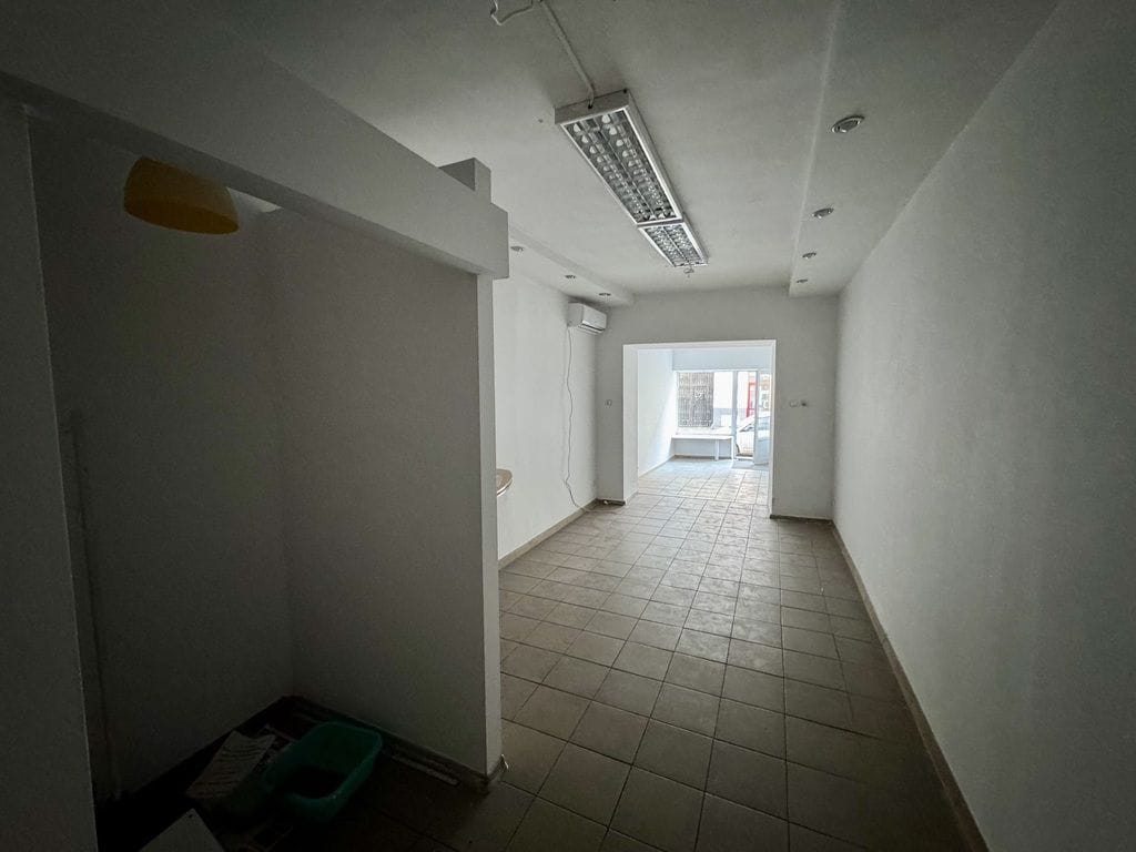 Lokal użytkowy  pokojowe na Sprzedaż