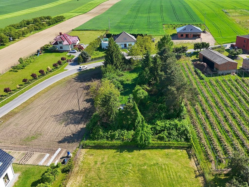 Działka  pokojowe na Sprzedaż