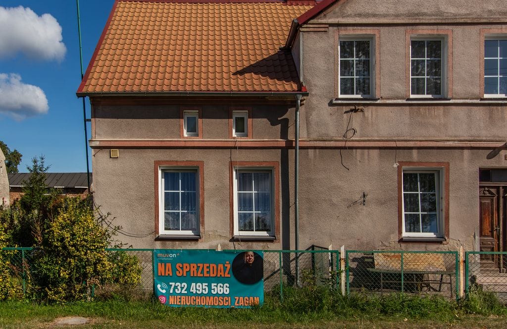 Mieszkanie 3 pokojowe na Sprzedaż