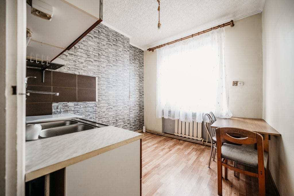 Mieszkanie 1 pokojowe na Sprzedaż