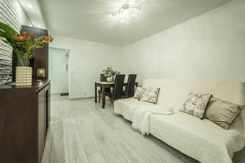 Mieszkanie 3 pokojowe na Sprzedaż