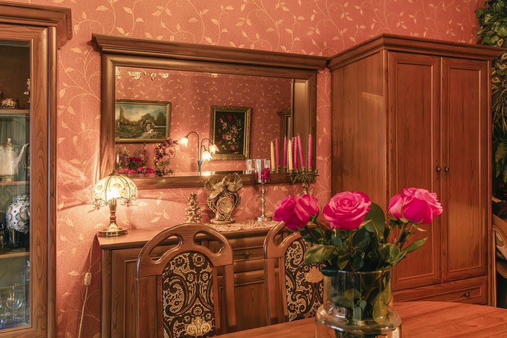 Mieszkanie 5 pokojowe na Sprzedaż