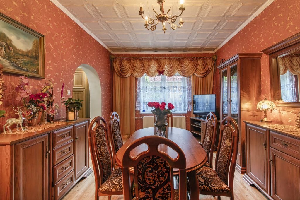 Mieszkanie 5 pokojowe na Sprzedaż