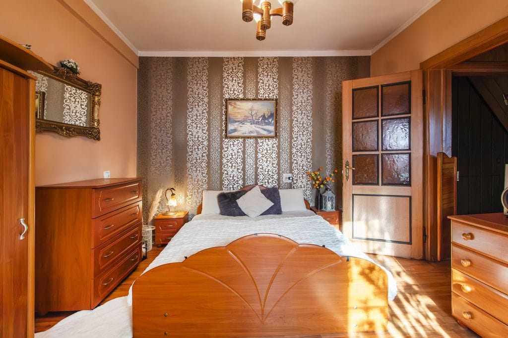 Mieszkanie 5 pokojowe na Sprzedaż