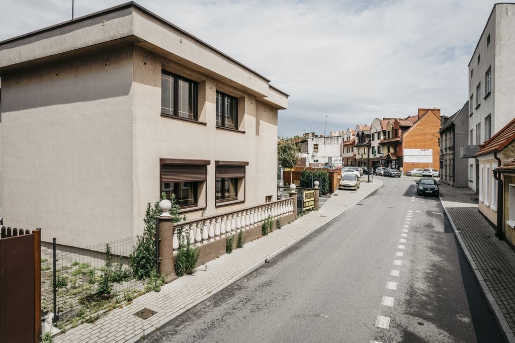 Dom 5 pokojowe na Sprzedaż