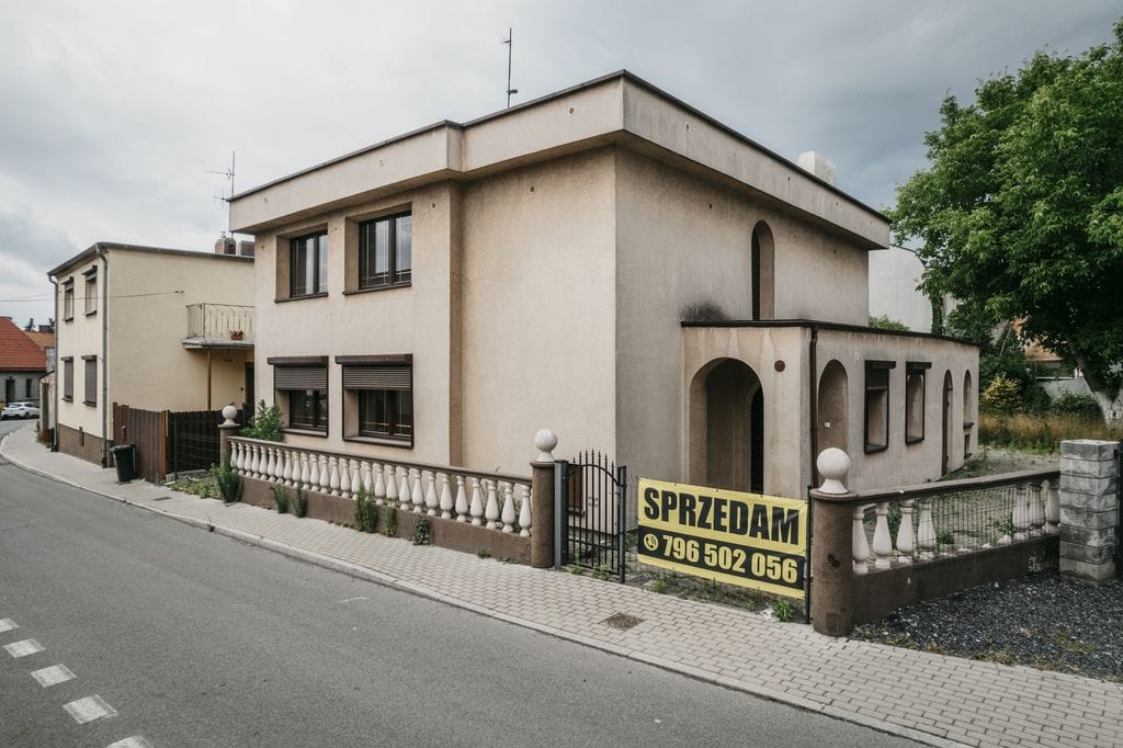 Dom 5 pokojowe na Sprzedaż