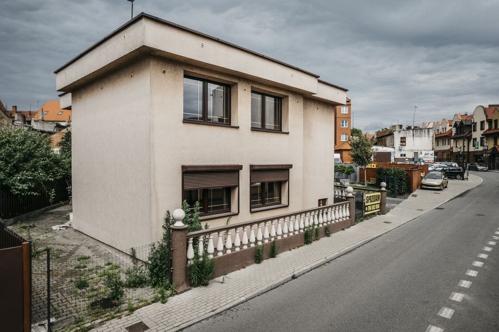 Dom 5 pokojowe na Sprzedaż