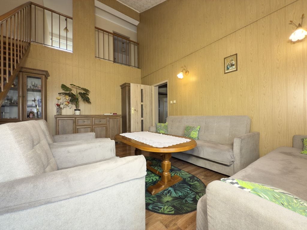 Dom 4 pokojowe na Sprzedaż