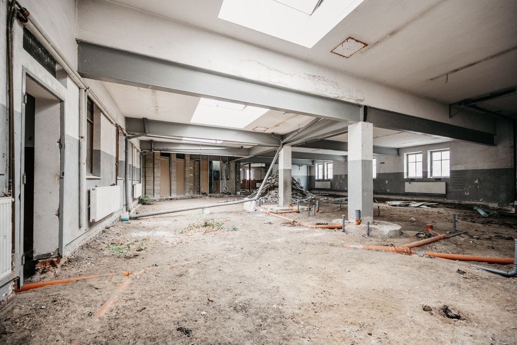 Dom 10 pokojowe na Sprzedaż