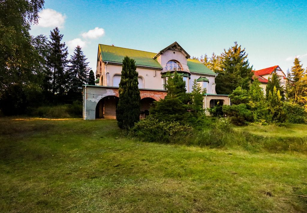 Dom 6 pokojowe na Sprzedaż