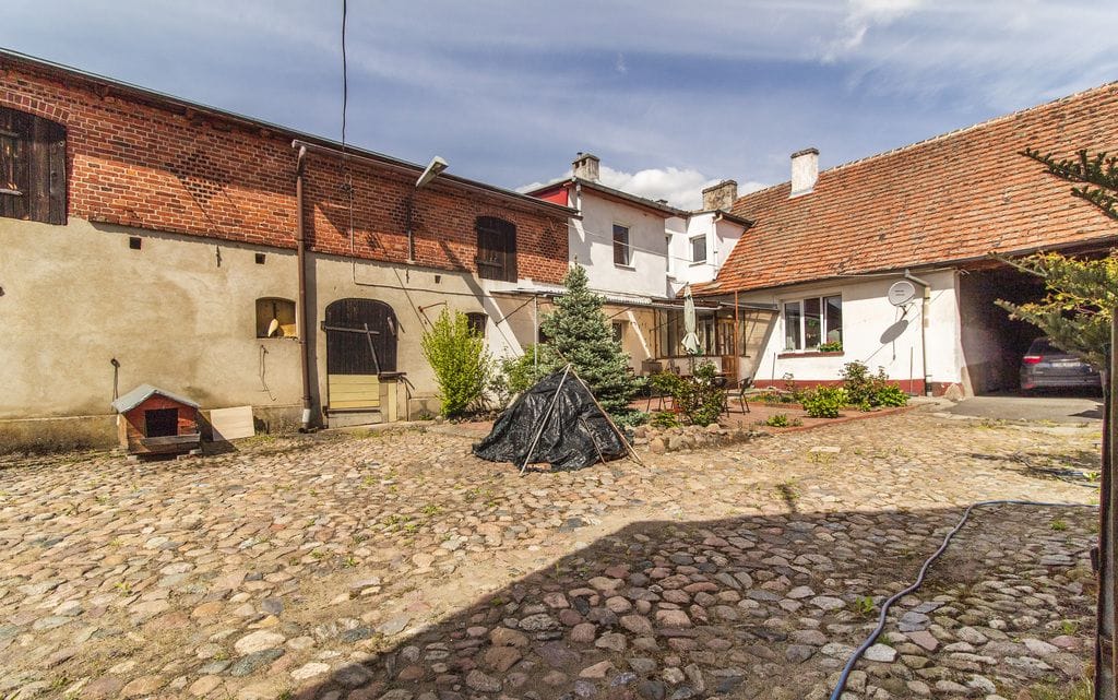 Dom 6 pokojowe na Sprzedaż