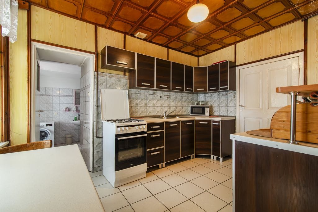 Dom 6 pokojowe na Sprzedaż