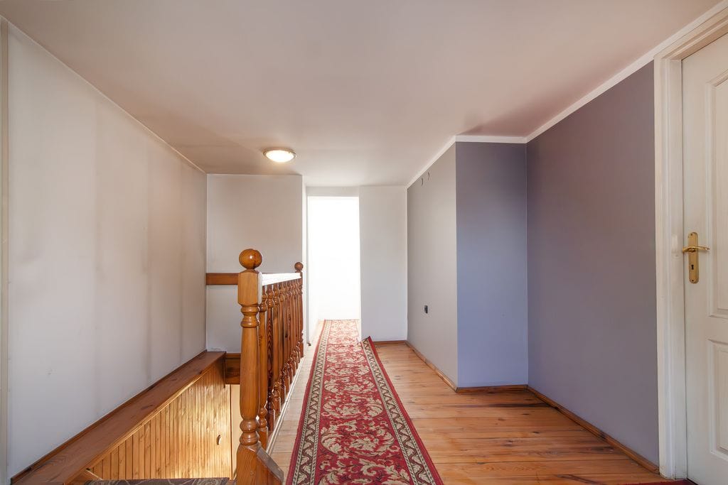 Dom 6 pokojowe na Sprzedaż