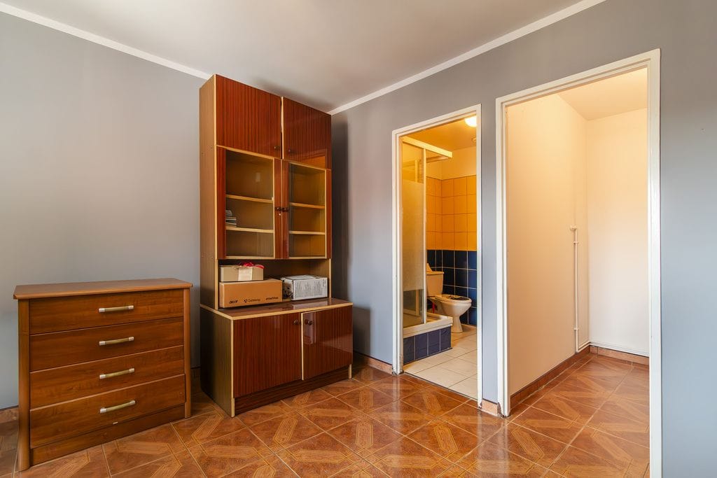 Dom 6 pokojowe na Sprzedaż