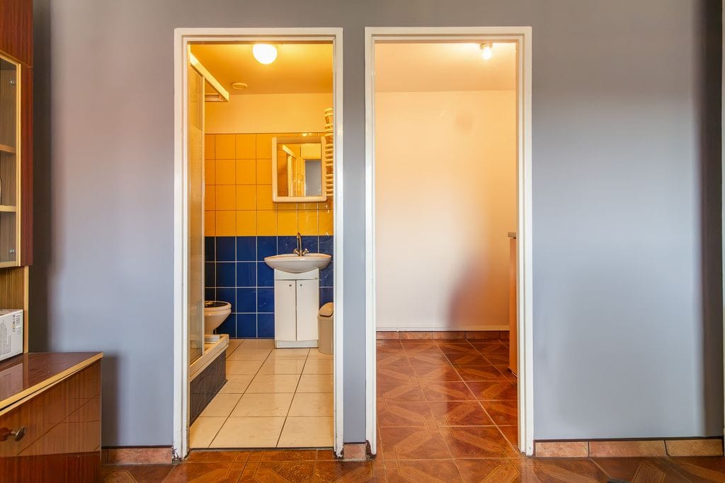 Dom 6 pokojowe na Sprzedaż