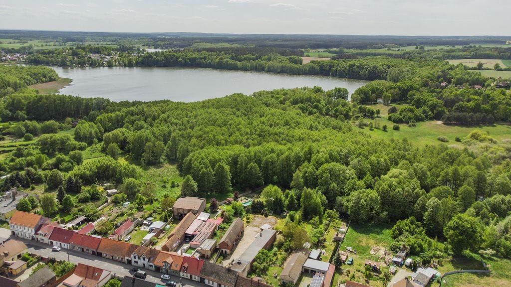 Dom 6 pokojowe na Sprzedaż