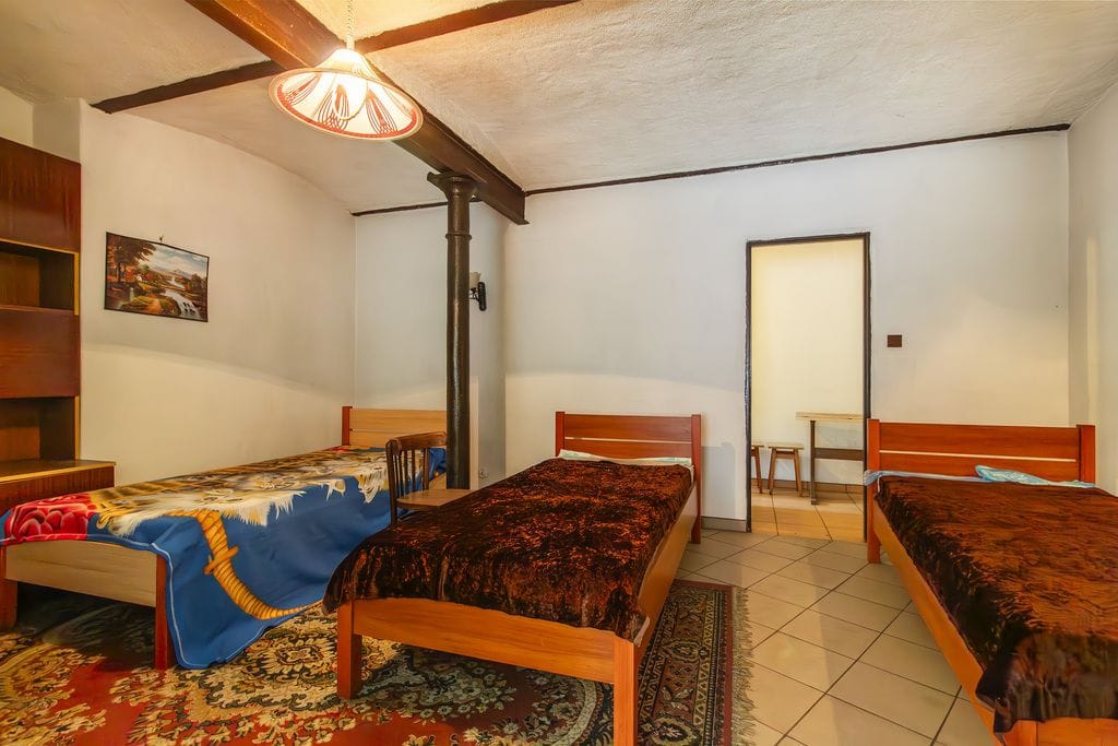 Dom 6 pokojowe na Sprzedaż