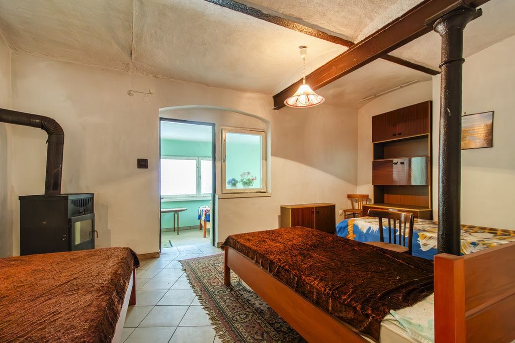 Dom 6 pokojowe na Sprzedaż