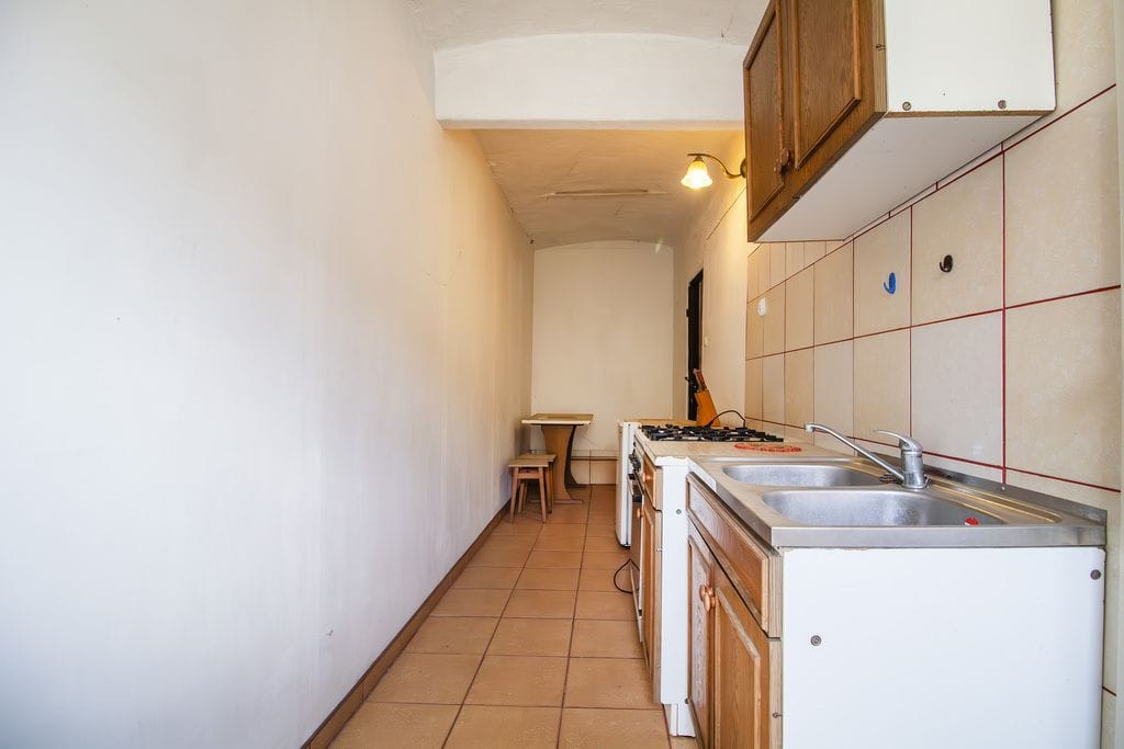 Dom 6 pokojowe na Sprzedaż