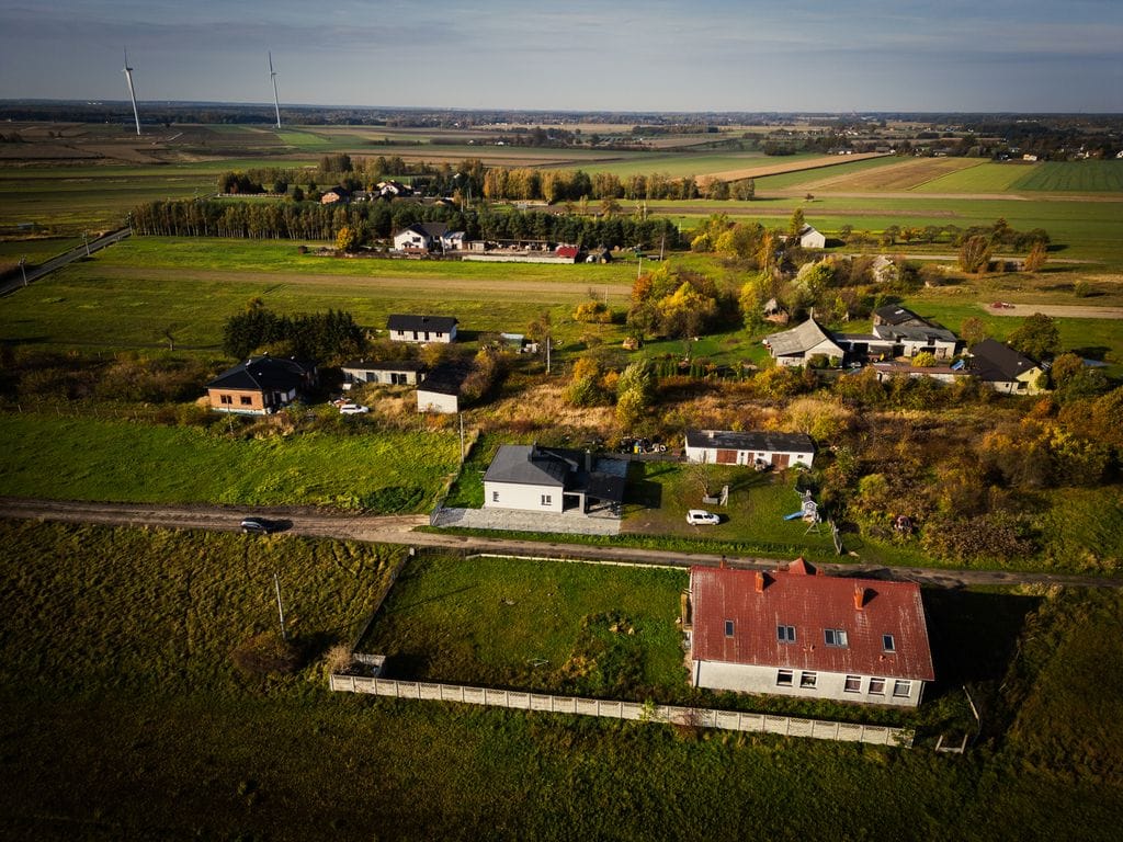 Dom 6 pokojowe na Sprzedaż