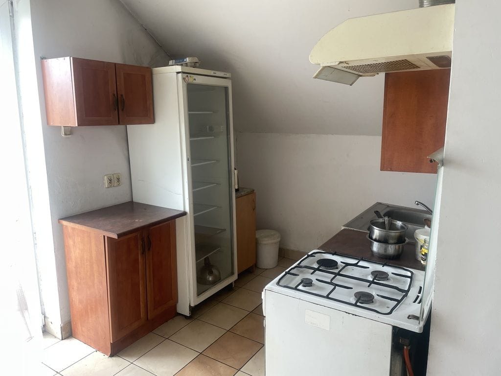 Dom 6 pokojowe na Sprzedaż