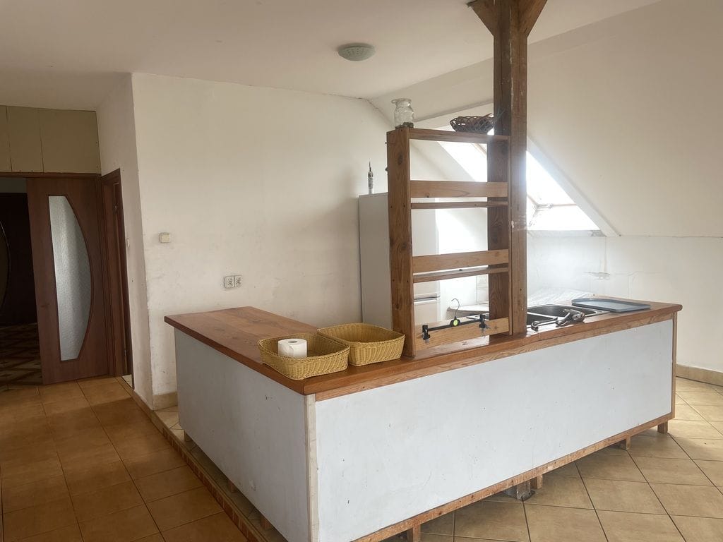 Dom 6 pokojowe na Sprzedaż