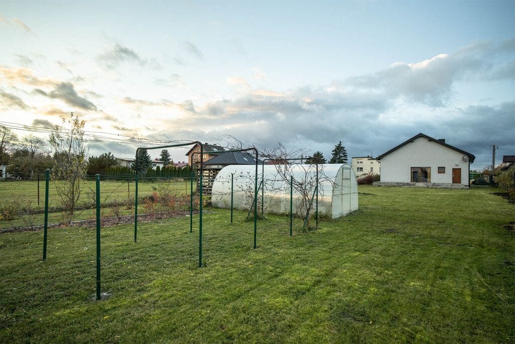 Dom 3 pokojowe na Sprzedaż