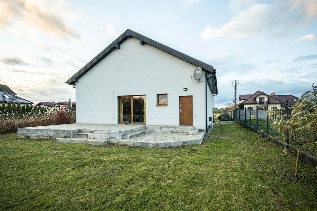 Dom 3 pokojowe na Sprzedaż