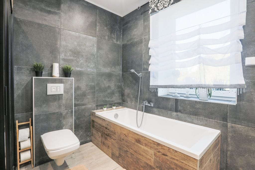 Dom 4 pokojowe na Sprzedaż