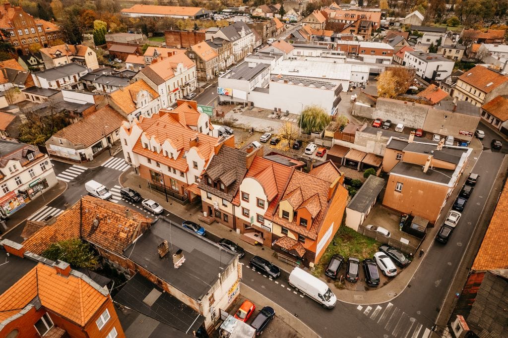 Dom 8 pokojowe na Sprzedaż