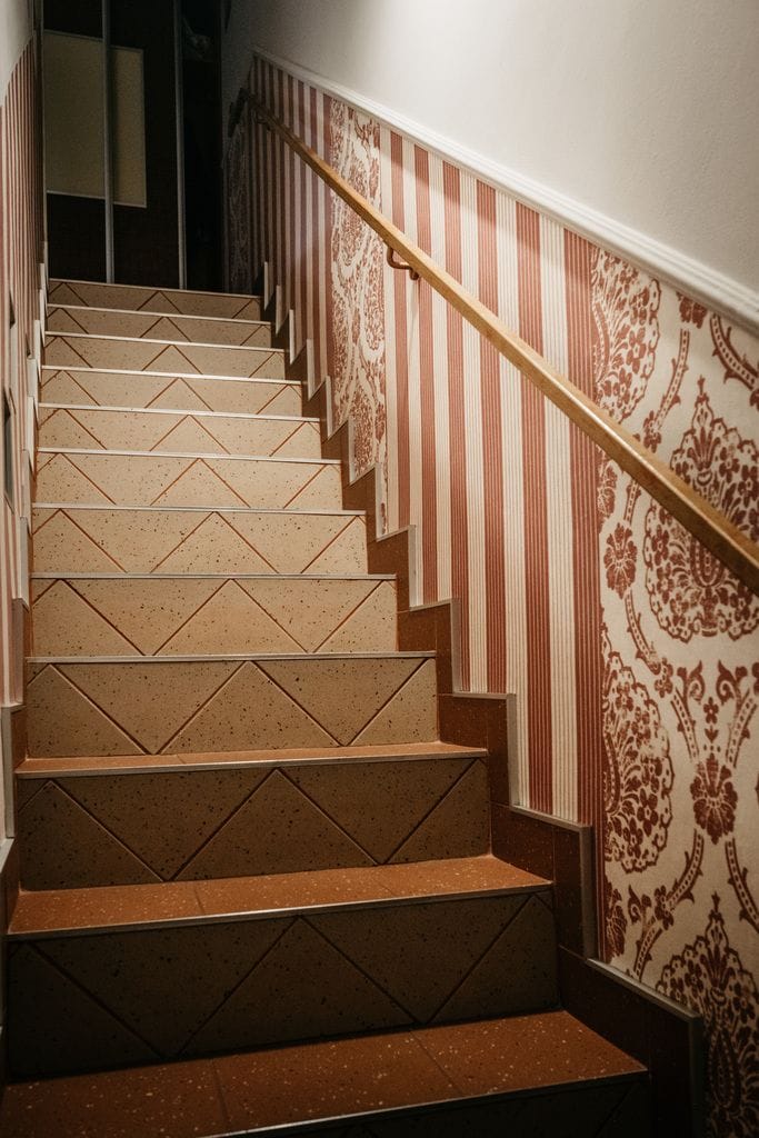 Dom 8 pokojowe na Sprzedaż