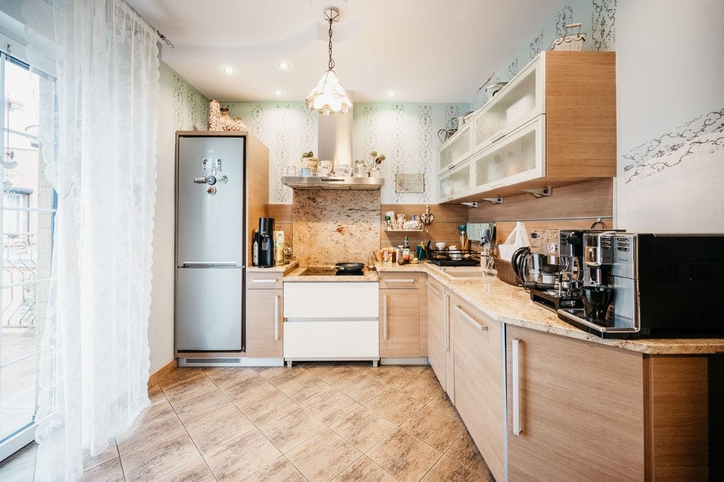 Dom 8 pokojowe na Sprzedaż