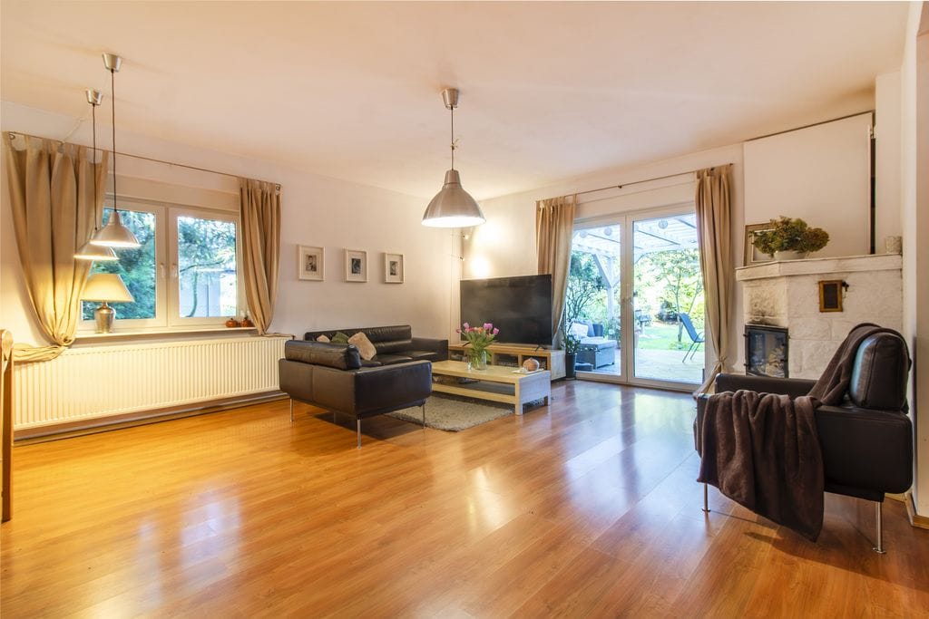 Dom 5 pokojowe na Sprzedaż