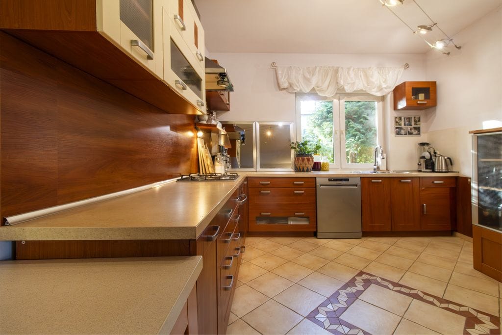 Dom 5 pokojowe na Sprzedaż