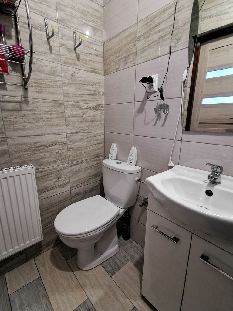 Dom 5 pokojowe na Sprzedaż