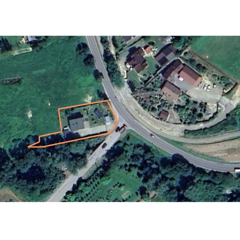 Dom 5 pokojowe na Sprzedaż